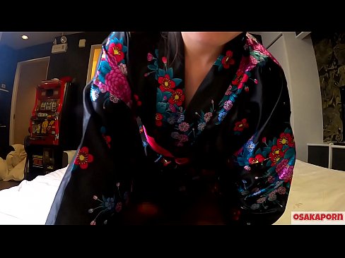 ❤️ Jong cosplay famke hâldt fan seks oant orgasme mei in spuit yn in hynstefrou en in blowjob. Aziatyske famke mei hierige kut en prachtige tieten yn tradisjoneel Japansk kostúm yn amateurfideo dy't masturbaasje toant mei neukboartersguod. Sakura 3 OSAKAPORN. ️ Moaie porno by wy ❌️