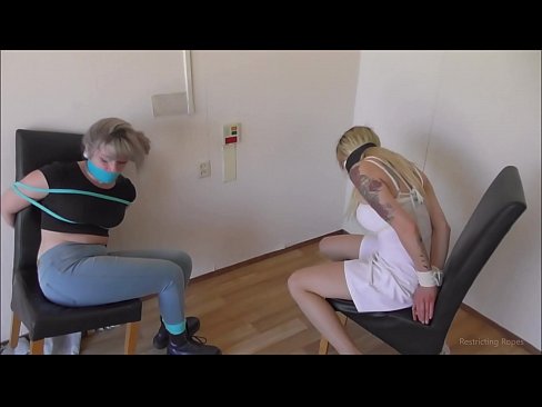 ❤️ Ferslave / fêstbûn en gagged / famke yn need ️ Moaie porno by wy ❌️