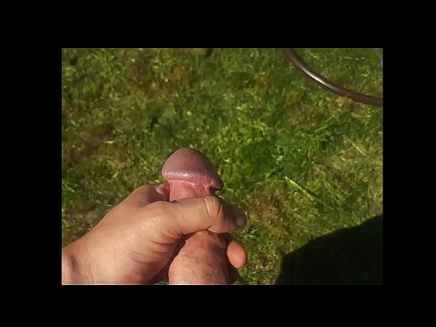 ❤️ Hottie krijt har rôze kut neukt en komt mei in spuit yn in simmertún ️ Moaie porno by wy ❌️